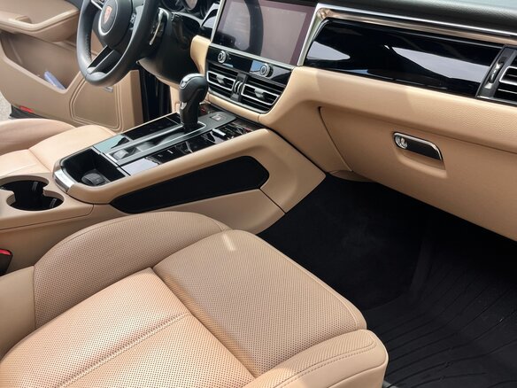 2022 Porsche Macan I Рестайлинг 2, синий, 6800000 рублей - вид 3