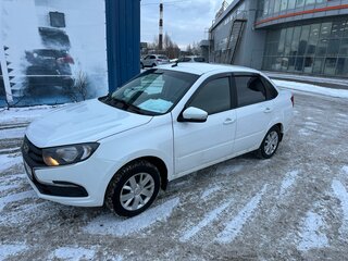2023 Lada (ВАЗ) Granta I Рестайлинг, белый, 900000 рублей, вид 1