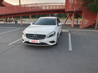 2014 Mercedes-Benz A-Класс 180 III (W176), белый, 1249000 рублей, вид 5