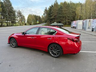 2019 Infiniti Q50 I Рестайлинг, красный, 3100000 рублей, вид 4