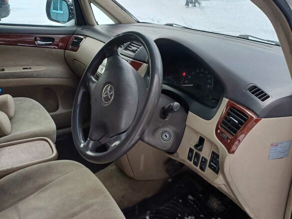 2001 Toyota Ipsum II (M20), белый, 950000 рублей - вид 5