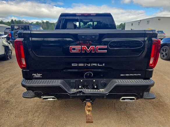 2025 GMC Sierra Crew Cab IV Рестайлинг, чёрный, 5500000 рублей - вид 5