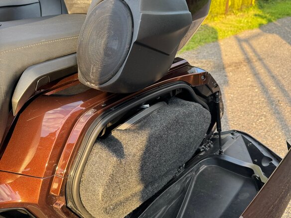 2018 Honda GL 1800 Gold Wing, коричневый, 1840000 рублей - вид 7