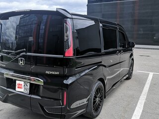 2019 Honda Stepwgn Spada V Рестайлинг, чёрный, 2240000 рублей, вид 3