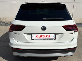 2019 Volkswagen Tiguan II, белый, 2600000 рублей, вид 4