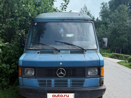 1990 Mercedes-Benz T1, синий, 280000 рублей, вид 1