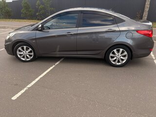 2011 Hyundai Solaris I, чёрный, 780000 рублей, вид 5