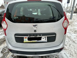 2017 Dacia Lodgy Stepway I Рестайлинг, серебристый, 1350000 рублей, вид 3