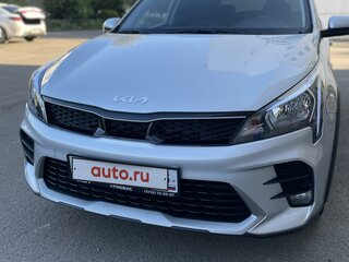 2021 Kia Rio X IV Рестайлинг, серебристый, 1810000 рублей, вид 5