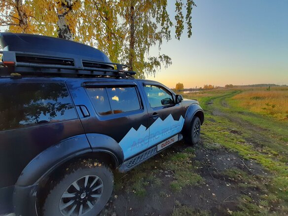 2007 Nissan Pathfinder III, синий - вид 2