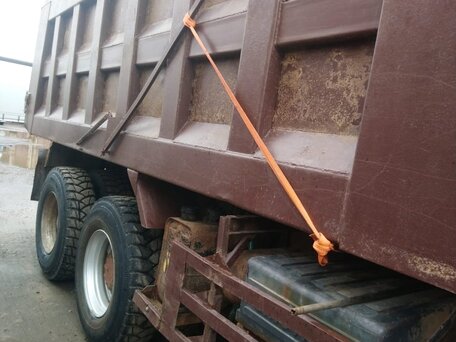2012 Sinotruk Howo ZZ3327, красный, 1800000 рублей, вид 3