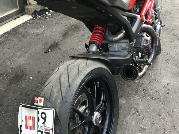 2009 Ducati Monster 1100, чёрный - вид 14