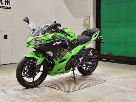 2024 Kawasaki Ninja 400, зелёный, 707000 рублей, вид 4