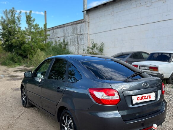 2015 Lada (ВАЗ) Granta I, серый, 475000 рублей - вид 5