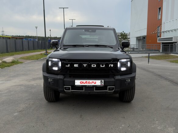 2024 Jetour T2, чёрный, 3200000 рублей - вид 3