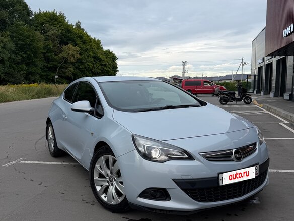 2012 Opel Astra GTC J Рестайлинг, серебристый, 850000 рублей