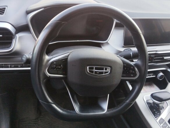 2023 Geely Coolray I, серый, 1200000 рублей - вид 9