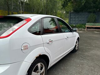 2011 Ford Focus II Рестайлинг, белый, 530000 рублей, вид 3