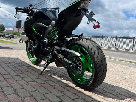 2023 Kawasaki Z 900, чёрный, 580000 рублей, вид 5