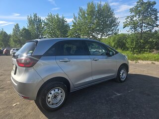 2020 Honda Fit IV, серебристый, 1160000 рублей, вид 3