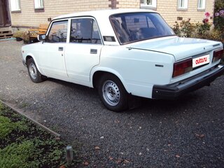 2004 Lada (ВАЗ) 2107, белый, 135000 рублей, вид 5