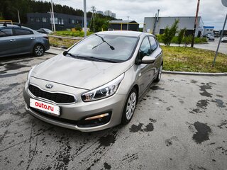2016 Kia Ceed II Рестайлинг, серый, 1200000 рублей, вид 1