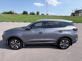 2025 Chery Tiggo 7L I, серый, 2400000 рублей, вид 4