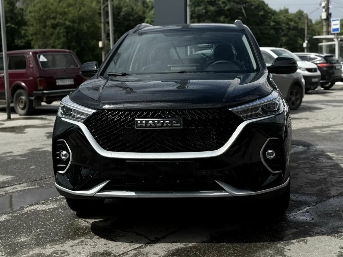 Открыть фотографии: Haval M6 II