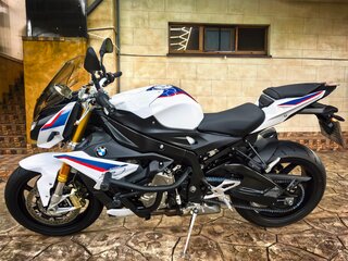 2017 BMW S 1000 R, белый, 1500000 рублей, вид 1