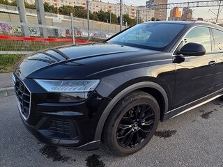 2021 Audi Q8 45 TDI I (4M), чёрный, 6800000 рублей, вид 2