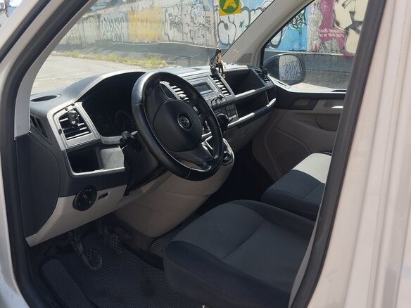 2019 Volkswagen Transporter, белый, 2350000 рублей - вид 6