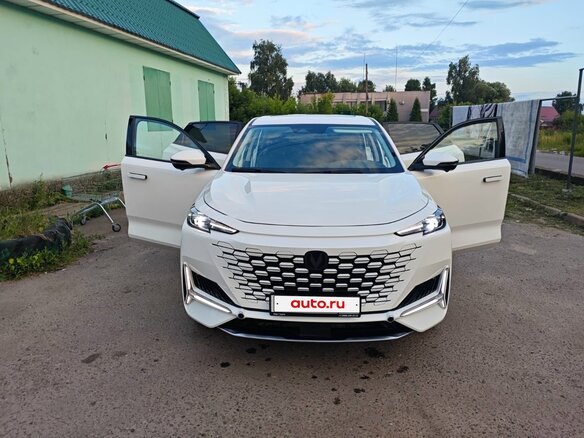 2023 Changan UNI-K, белый, 2550000 рублей
