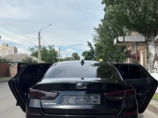 2018 Kia Optima IV Рестайлинг, чёрный, 2000000 рублей, вид 5