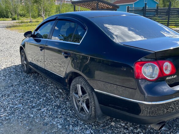 2007 Volkswagen Passat B6, чёрный, 550000 рублей - вид 2
