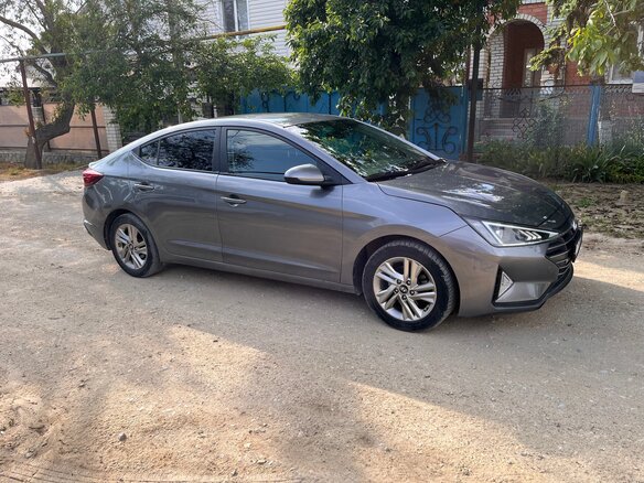 2018 Hyundai Elantra VI (AD) Рестайлинг, серый - вид 3