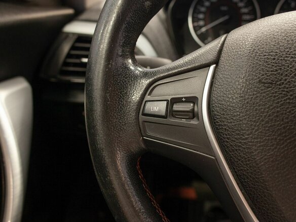 2012 BMW 1 серии 118i II (F20/F21), белый, 1295000 рублей - вид 25