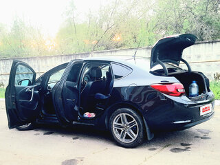 2012 Opel Astra J Рестайлинг, чёрный, 739000 рублей, вид 4