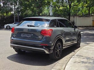 2021 Audi Q2 L I, синий, 1400000 рублей, вид 4