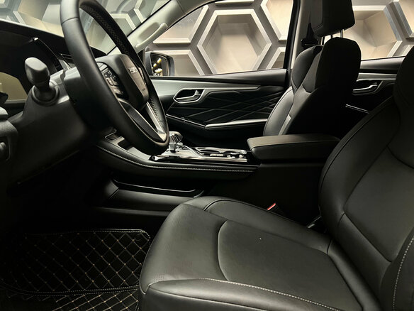2023 Isuzu D-Max III, синий, 4400000 рублей - вид 15