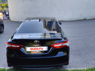 2020 Toyota Camry VIII (XV70) Рестайлинг, чёрный, 3350000 рублей, вид 5