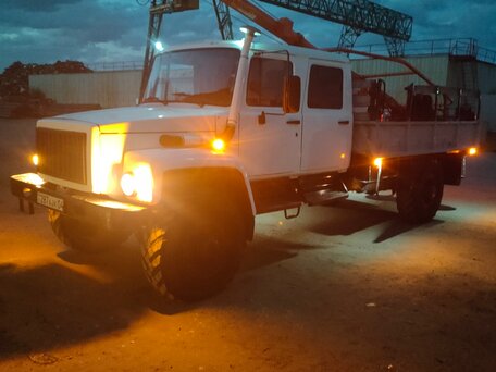 2011 ГАЗ 3308, белый, 2500000 рублей, вид 4