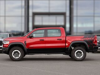 2026 Ram 1500 RHO V Рестайлинг, красный, 13490000 рублей, вид 4