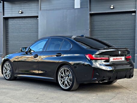 2022 BMW 3 серии 320d xDrive VII (G2x) Рестайлинг, чёрный, 4690000 рублей, вид 3
