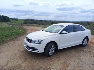 2015 Volkswagen Jetta VI Рестайлинг, белый, 1000000 рублей, вид 1