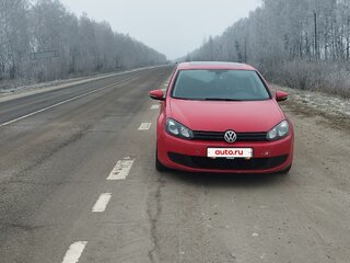 2010 Volkswagen Golf VI, красный, 700000 рублей, вид 1