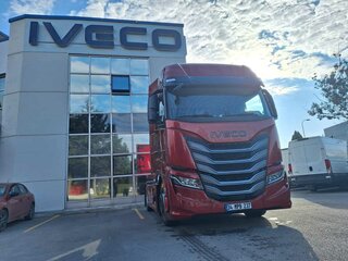 2024 Iveco S-Way, пурпурный, 14282447 рублей, вид 2