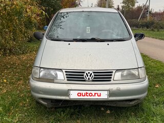 1998 Volkswagen Sharan I, белый, 160000 рублей, вид 2