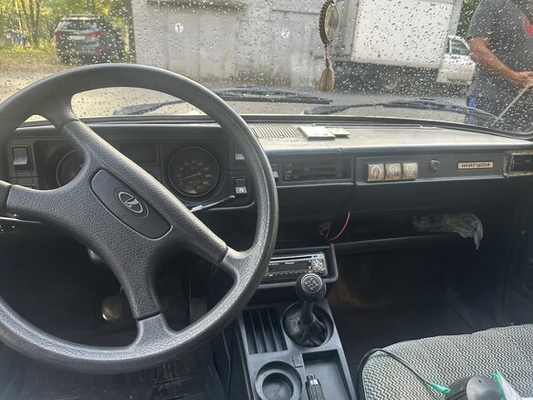 2004 Lada (ВАЗ) 21053-20, зелёный, 150000 рублей - вид 6