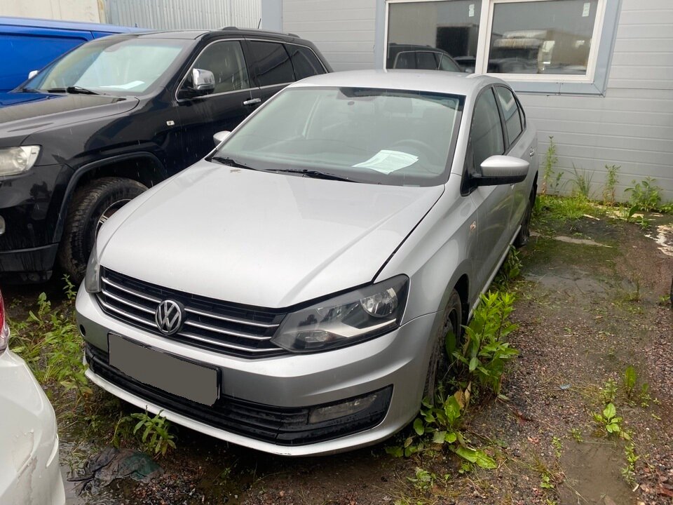Открыть фотографии: Volkswagen Polo V Рестайлинг