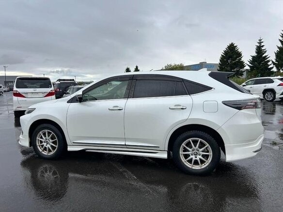 2015 Toyota Harrier III (XU60), белый, 1950055 рублей - вид 9